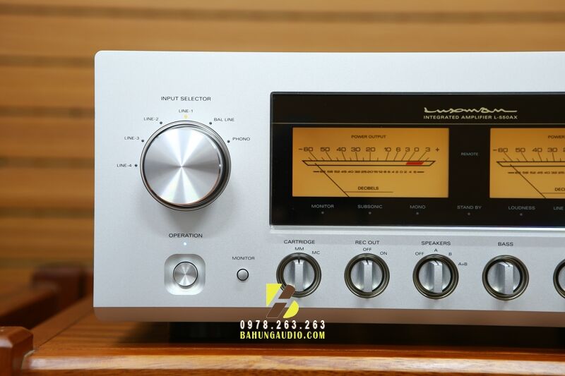 Amply Luxman L550AX đẹp xuất sắc