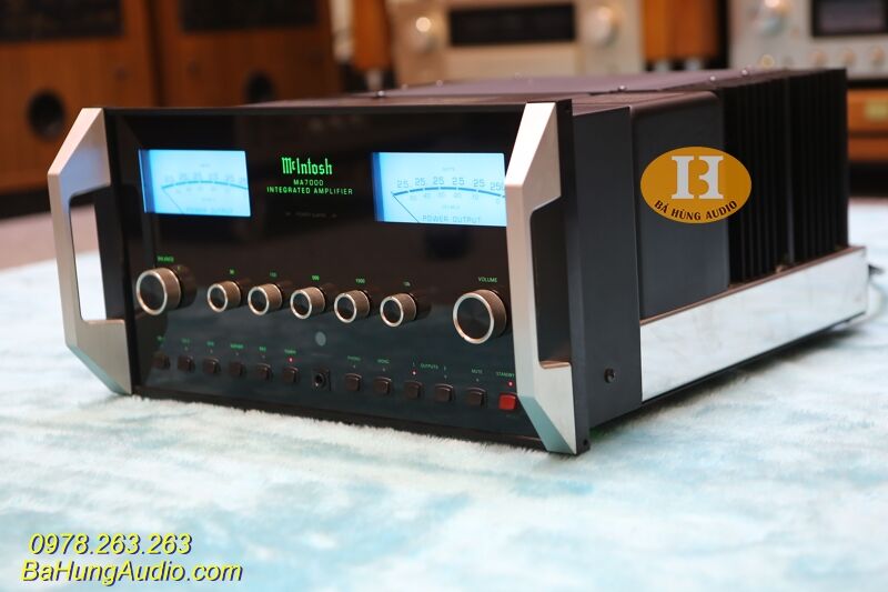 Amply MCIntosh MA7000 Hàng đẹp như mới